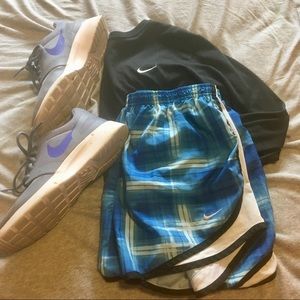 Nike Tempo Shorts Blue and White Plaid Size M